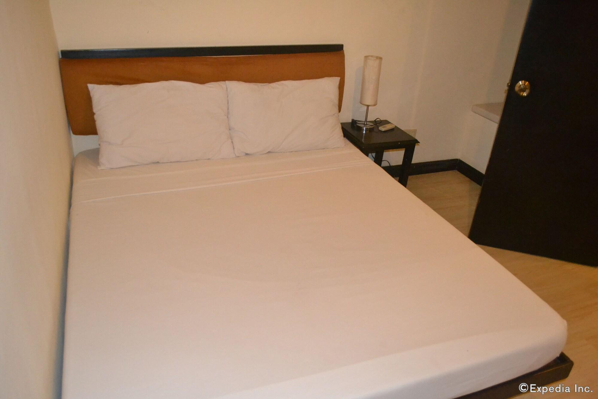 Lancaster Hotel Cebu มักตัน ภายนอก รูปภาพ