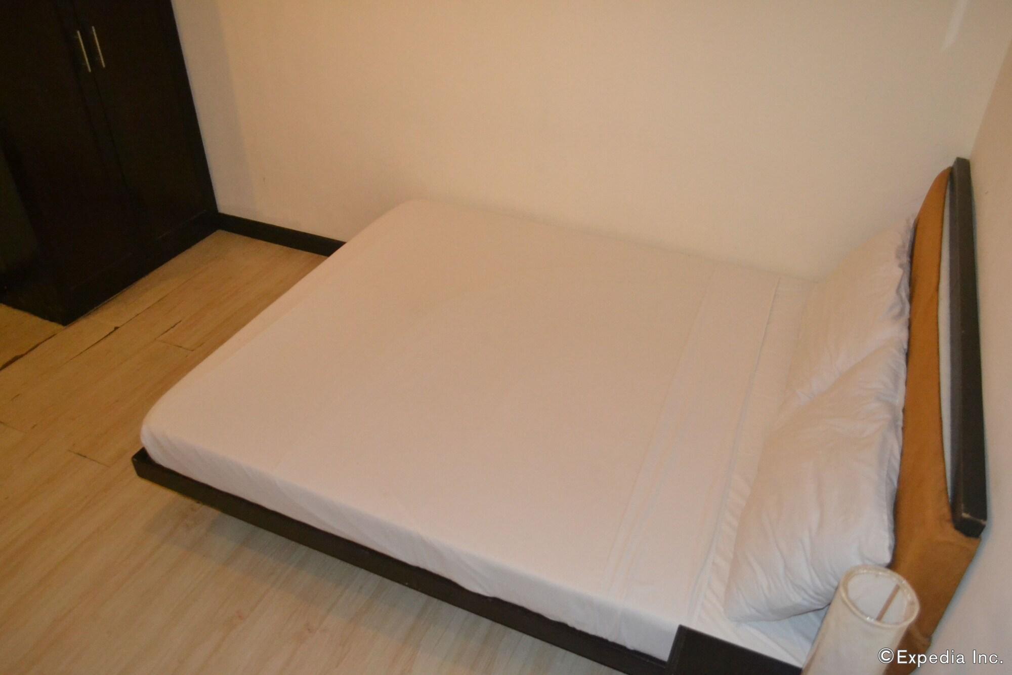 Lancaster Hotel Cebu มักตัน ภายนอก รูปภาพ