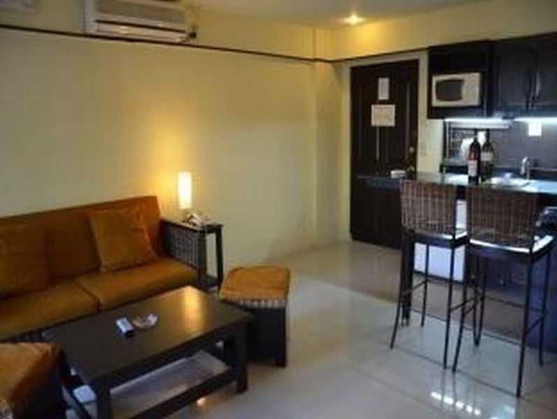Lancaster Hotel Cebu มักตัน ภายนอก รูปภาพ