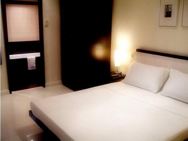 Lancaster Hotel Cebu มักตัน ภายนอก รูปภาพ